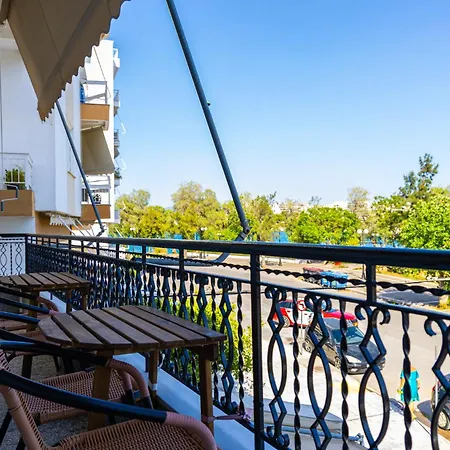 Vasilikis Place - Luxury By The Sea Apartamento *